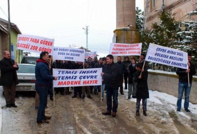 Yozgat'ta Köylüler Maden Şirketini Yürüyüşle Protesto Etti