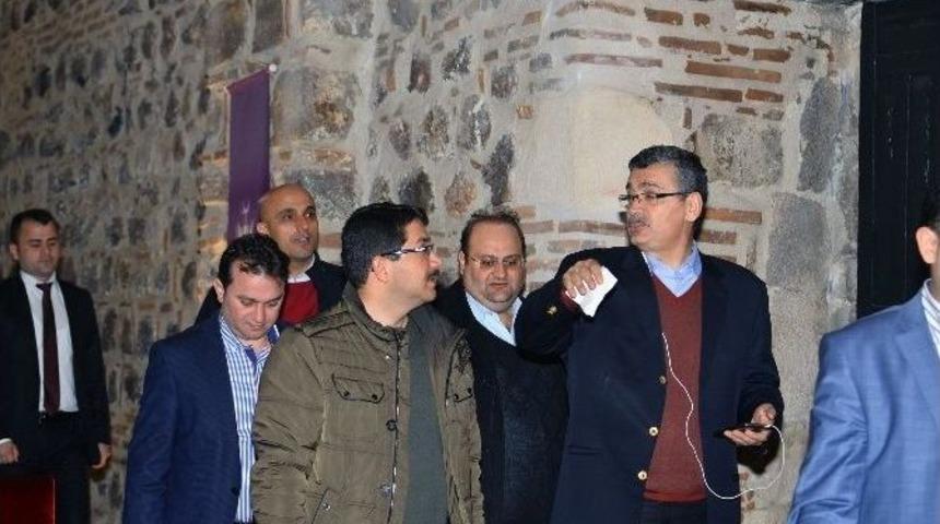 G&uuml;ven&ccedil;, Manisa&rsquo;da Tarihi Bedesteni İnceledi