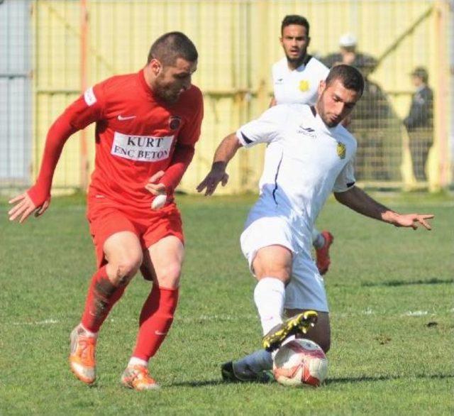 Gölcükspor- Arsinspor Fotoğrafları