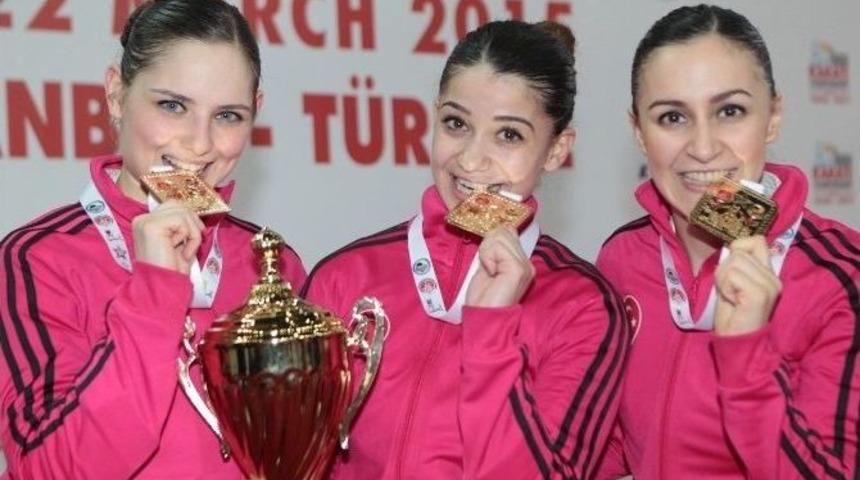 Milli Karatecilerden Müthiş Zafer