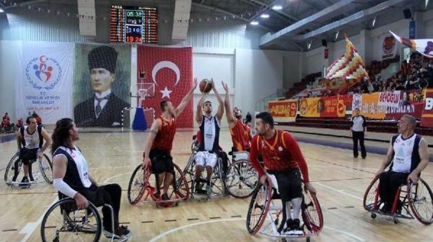 Yalova Ortopedikler Spor Kul&uuml;b&uuml;-Galatasaray: 53-81
