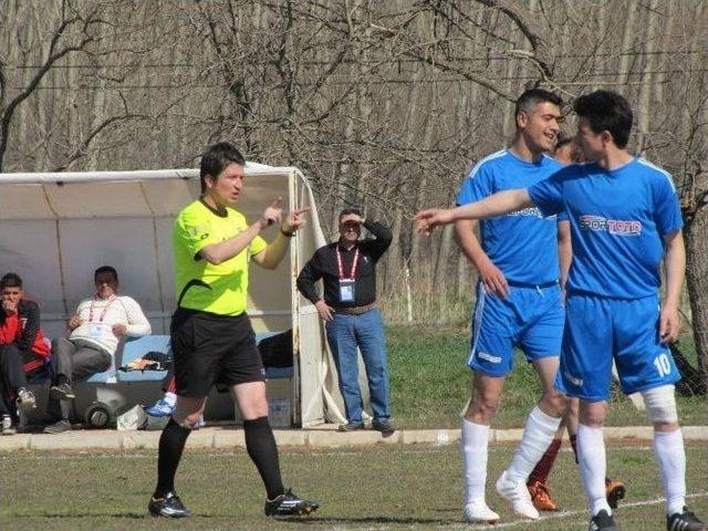 Hisarcık Belediyespor Gökler Belediyespor’a Fark Attı