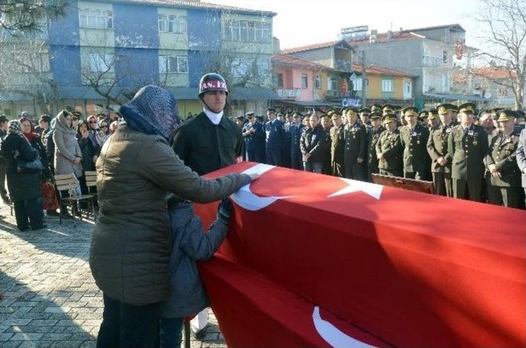 Afyonkarahisar Şehidine Ağladı