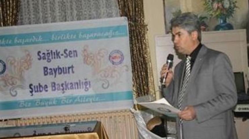 Sosyal Hizmet &Ccedil;alışanları Sorunlara &Ccedil;&ouml;z&uuml;m Bekliyor