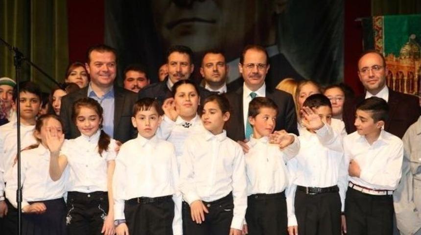 Minik Kalpler &Ccedil;anakkale Ruhu Yaşattı