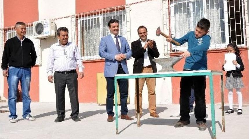 Erdemli&rsquo;de Nevruz Ateşi Yakıldı