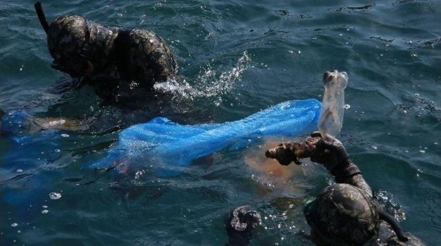 Yalıkavak&rsquo;ta Deniz Dibi Temizliği