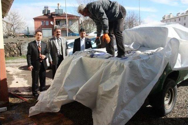 Tunceli’de Çiftçilere Sertifikalı Yem Bitkisi Tohumu Dağıtıldı