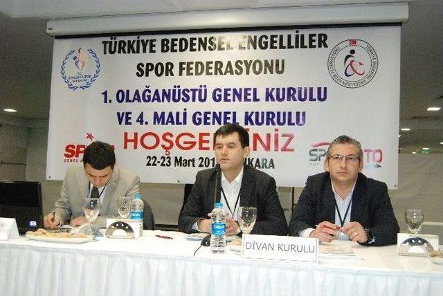 Yeni Başkan Uztürk 1