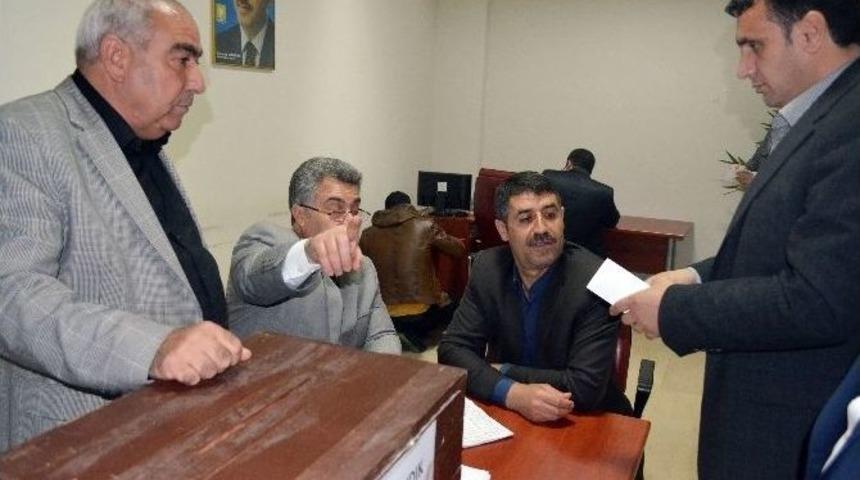 Ak Parti, Stk&rsquo;larla Temay&uuml;l Yoklaması Yaptı