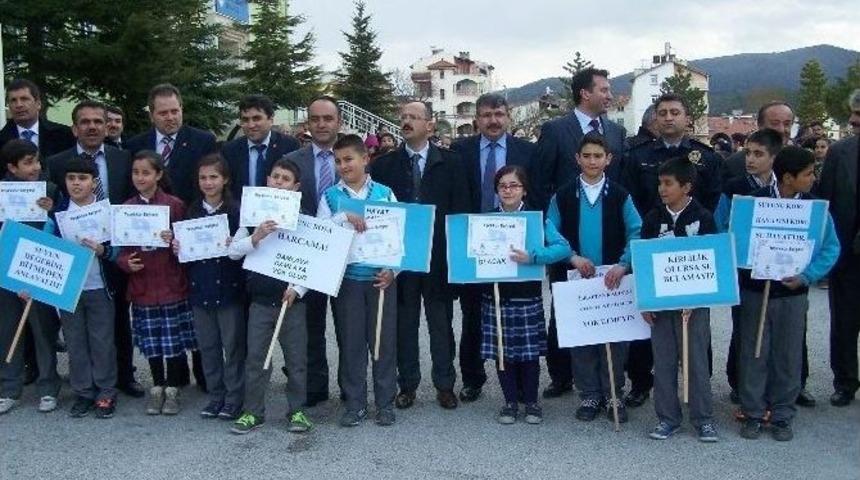 Beyşehir&rsquo;de İhsan Kabadayı Ortaokuluna Mavi Bayrak