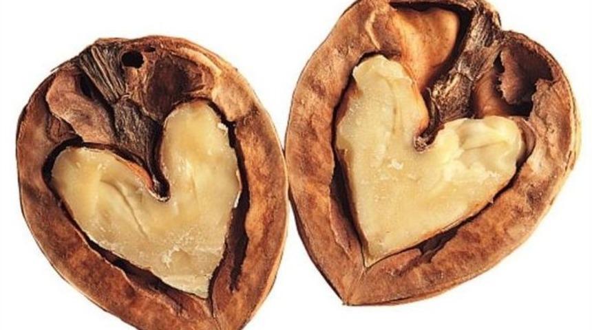 Ceviz T&uuml;ketmek İ&ccedil;in En İyi 10 Neden