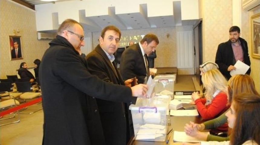 Stk Temsilcileri Temayül Yoklamasında Oy Kullandı