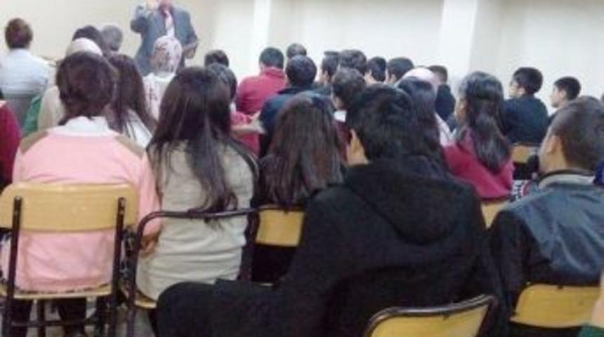 Erciş M&uuml;ft&uuml;l&uuml;ğ&uuml;&rsquo;nden &lsquo;cami Ve Gen&ccedil;lik&rsquo; Buluşması