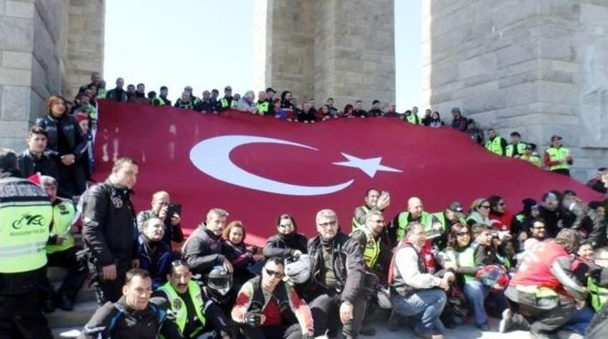 Mudayalı Motosiklet&ccedil;iler &Ccedil;anakkaleye &Ccedil;ıkarma Yaptı