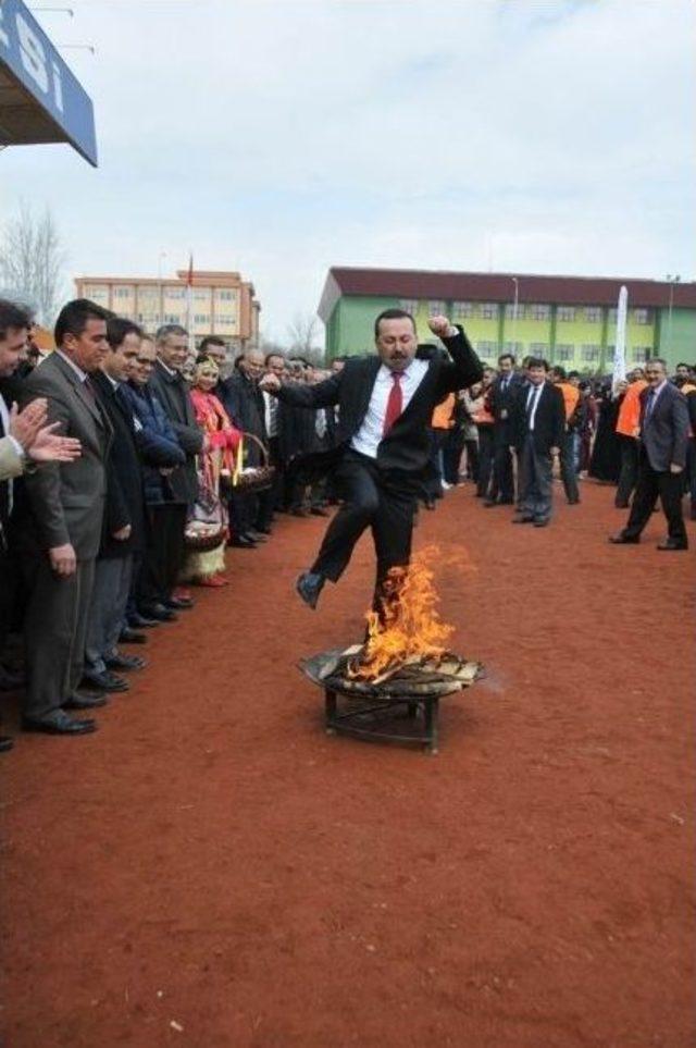 Selçuk’ta Nevruz Coşkusu