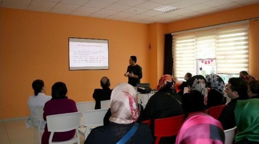 İhlas Koleji G&uuml;venlik Konusunu Evlere Taşıyor