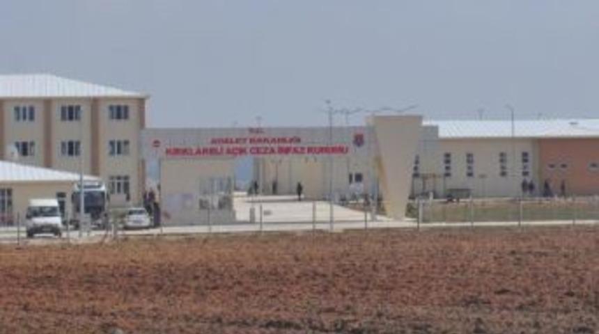 Cezaevinde Rahatsızlandı, Hastanede &Ouml;ld&uuml;