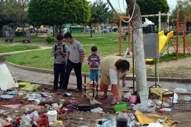 Seyyar Satıcılar Zabıtaya Direndi, Polis Müdahale Etti