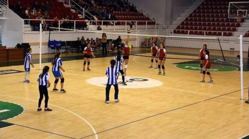 Aliağa’da 23 Nisan Spor Etkinlikleri Başladı