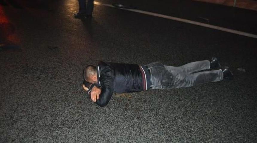 Kovalamaca Kazayla Bitti: 2 Polis Yaralandı