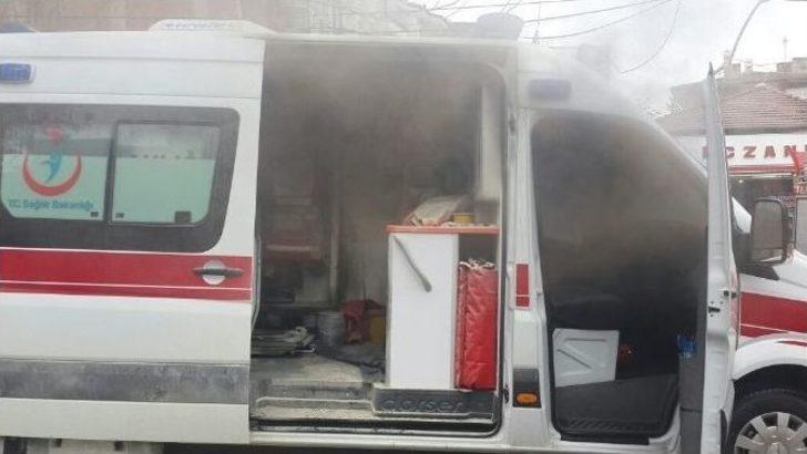 Malatya’da Ambulansta Korkutan Yangın G2