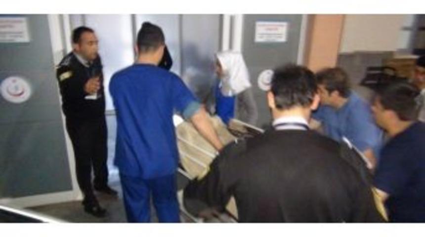 8 Yaşındaki &Ccedil;ocuğa Aracıyla &Ccedil;arpıp Ka&ccedil;tı