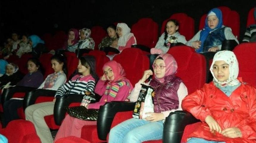 Şule Mete Tetik İmam Hatip Orta Okulu Öğrencileri ’son Mektup’ Filmini İzledi