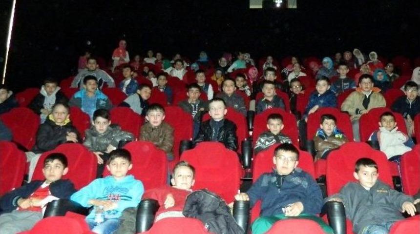 &rsquo;son Mektup&rsquo; Filmini İzlediler