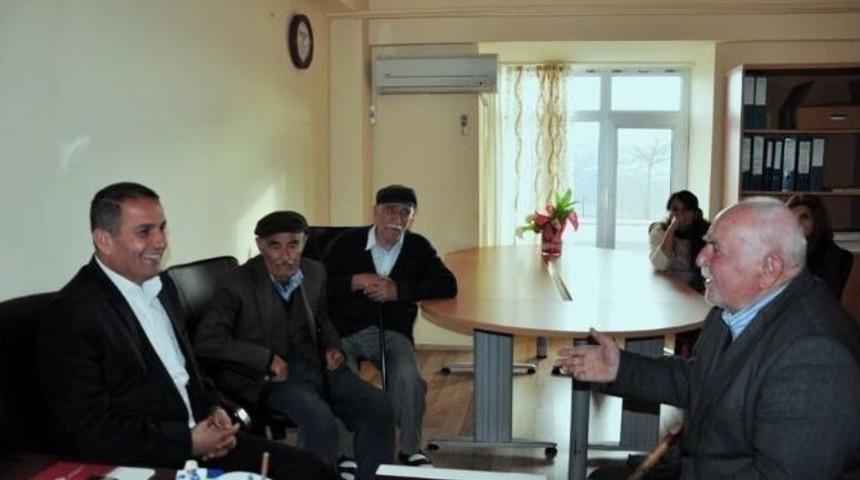 Eşbaşkan Bul Huzurevini Ziyaret Etti