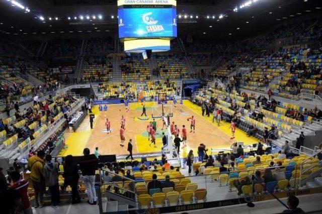 İspanyol Basket Takımını Tehditten Gözaltına Alındı