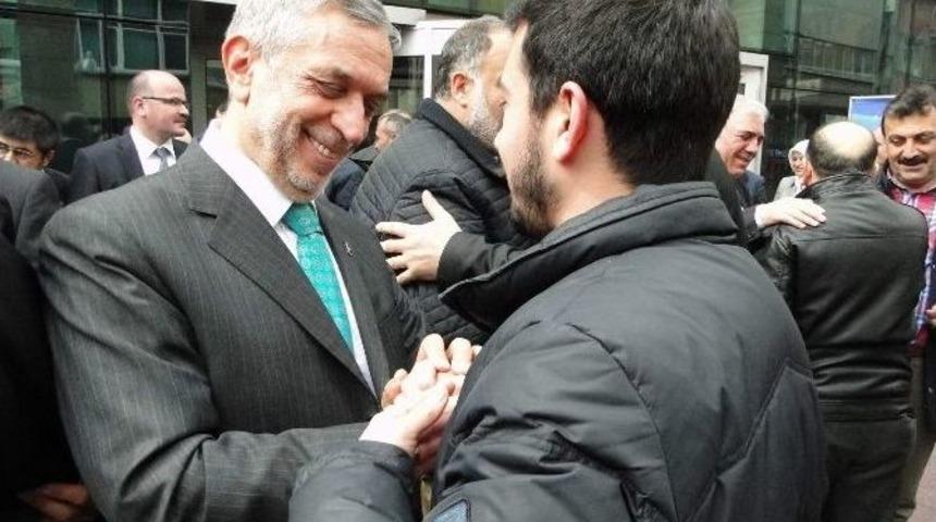 Asım Aykan Gittiği Her Yerde İlgi G&ouml;r&uuml;yor