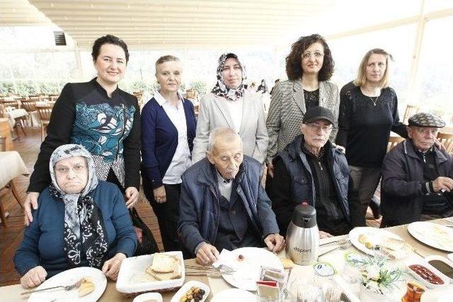 Gebze Belediyesi, Huzur Evi Sakinlerini Ağırladı