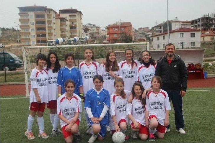 Bilecik’te Ortaokullar Arası Yıldız Bayanlar Futbol Turnuvası G5