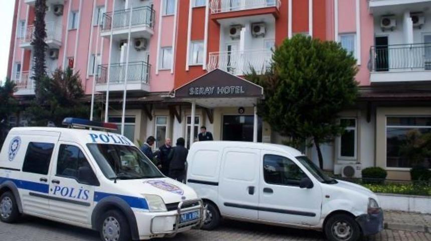 Bunalıma Giren Alman Kendini Astı