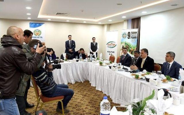 Tarım Teknolojileri, Makine, Hayvancılık Ve Gıda Fuarı 2-5 Nisan Tarihlerinde Düzenlenecek