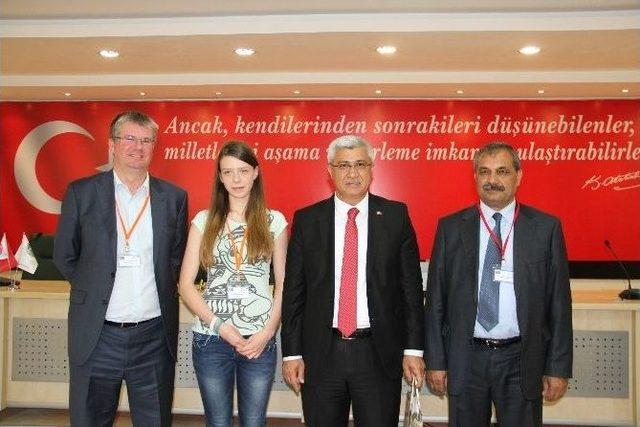 Kültürler, İkinci Kez Alanya’da Buluştu