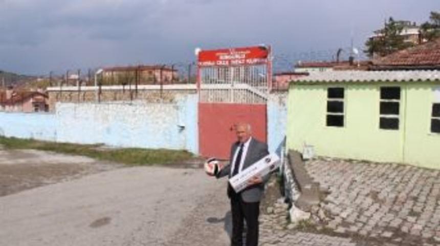 Sungurlu Belediyesinden Mahkumlara Malzeme Yardımı