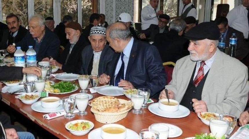 Gso’dan Huzurevi Sakinlerine Moral Yemeği