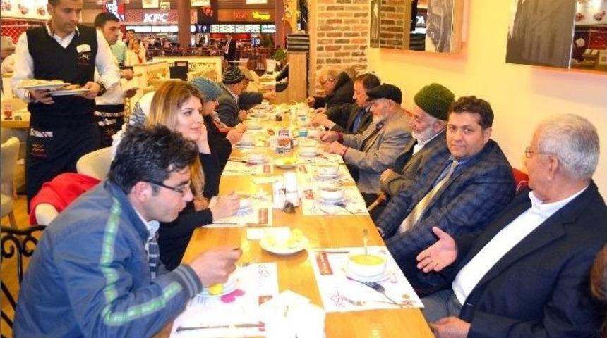 Piazza’nın "çok Özel" Konukları