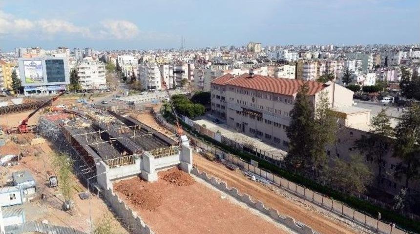 Mevlana &Uuml;stge&ccedil;işi Hızla Y&uuml;kseliyor