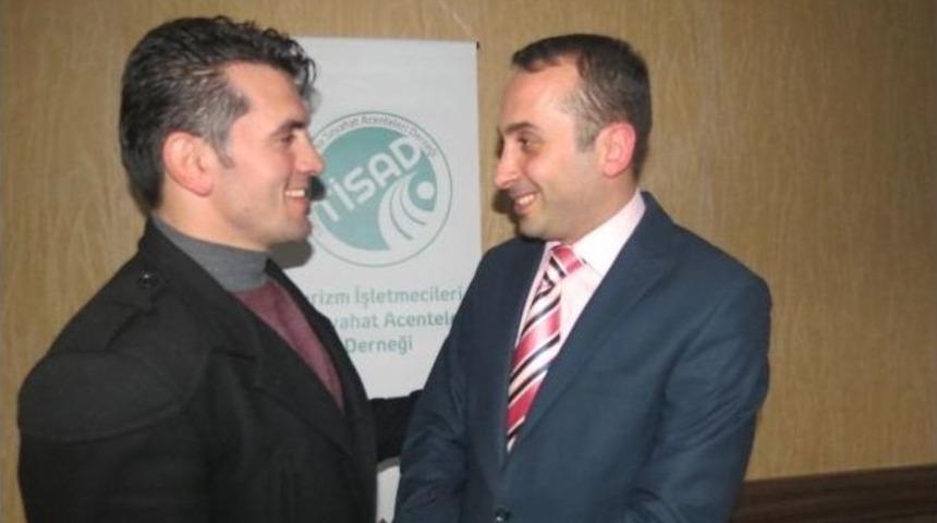 Şampiyona Turizmcilerden B&uuml;y&uuml;k &Ouml;vg&uuml;