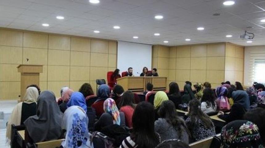 Matematik&ccedil;iler Onların Renkli D&uuml;nyasına Bir Pencere A&ccedil;tı