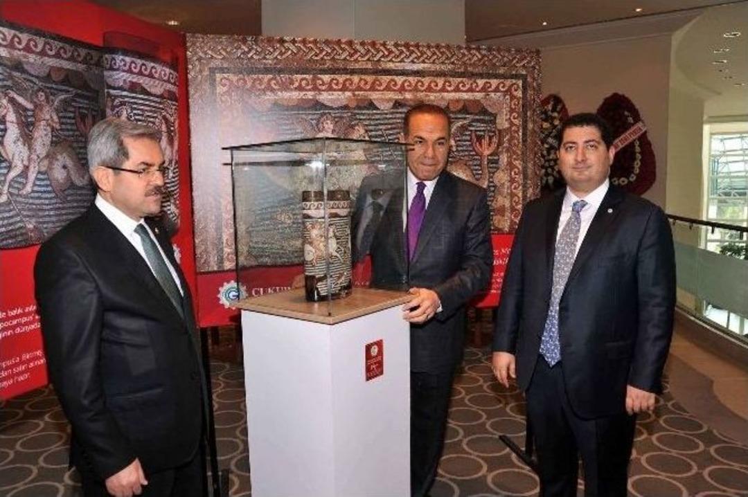 Adana&rsquo;ya "balık Avlayan Eros"lu Tanıtım