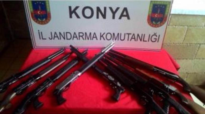 Jandarma Usuls&uuml;z &Uuml;retim T&uuml;fek Denetimlerini S&uuml;rd&uuml;r&uuml;yor