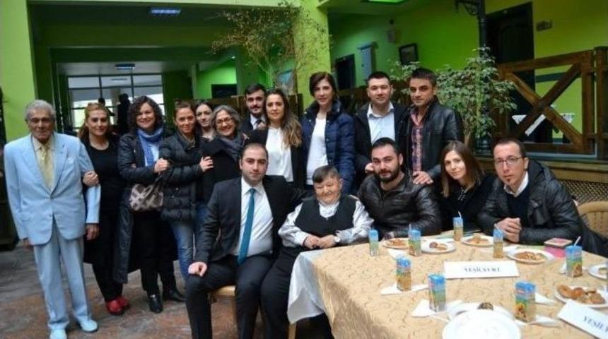 Yeşilyurt Avm&rsquo;nin Huzurevi Ziyareti