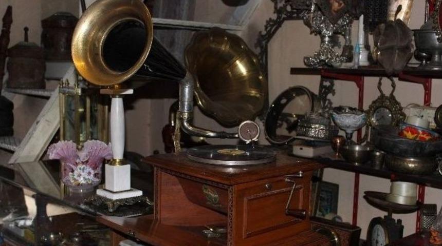 (&ouml;zel Haber) Tarihi Gramofonlar Meraklılarını Bekliyor