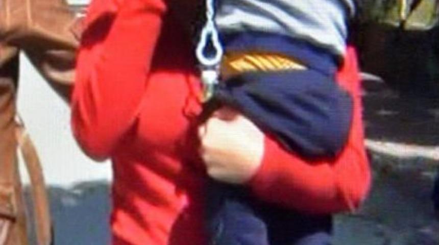 Dolandırıcı Kadın, Bebeğiyle Cezaevine Girdi