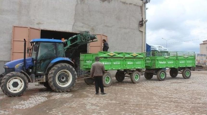 Kayseri Şeker &Ccedil;ift&ccedil;isine 2 Milyon Litre Motorin 42 Bin Ton G&uuml;bre Desteği