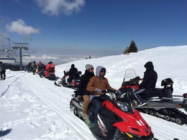 Uludağ Arap Turistlere Kaldı